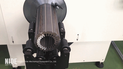 Unterwassermotorständer-Isolierungspapier, das Maschine einfügt