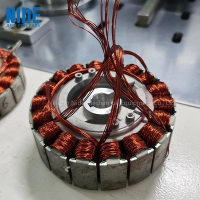 2 Stationen Rad Hub Motor Stator Wicklungsmaschine Automatischer Selbstbalance-Scooter