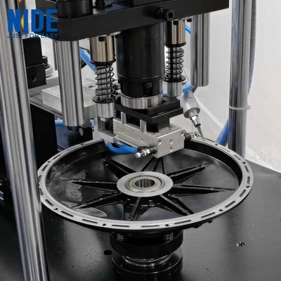 BLDC-Radmotor-Lager-Öldichtung Automatische Pressen- und Schleifmaschine