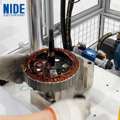 Automatische Radnabe Motor Stator Wellenpressmaschine